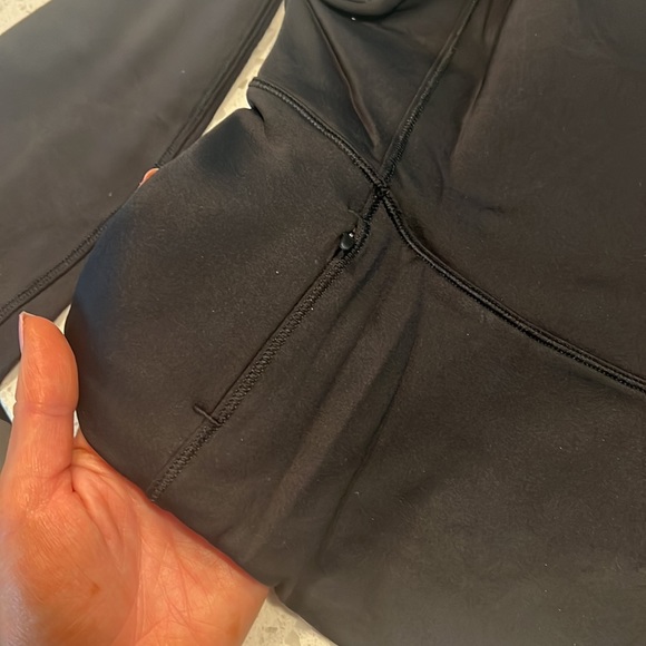 Lululemon Always Alert 1/2 Zip Jacket - Picture 5 of 8